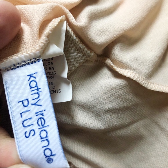 Kathy Ireland Plus Swim dress floral Print - Picture 4 of 7